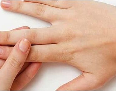 Каждый палец связан с 2 органами: Японский метод самоисцеления за 5 минут...
